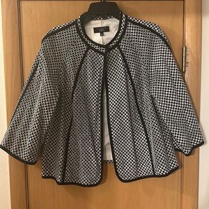 Talbots Woman Petites Women’s Lace Cotton Jacket Cape Black White Size 16W